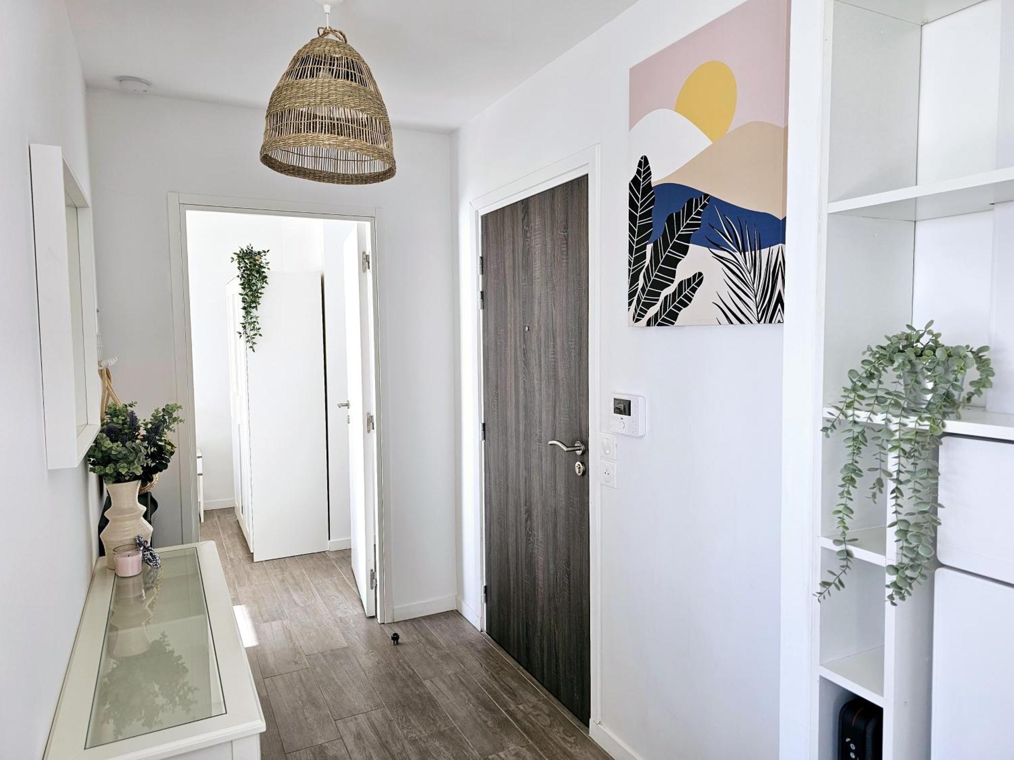 Lakeside Provence - Classe 4 Etoiles, Vue Sur Le Lac, Parking Sous-sol, Double Clim
