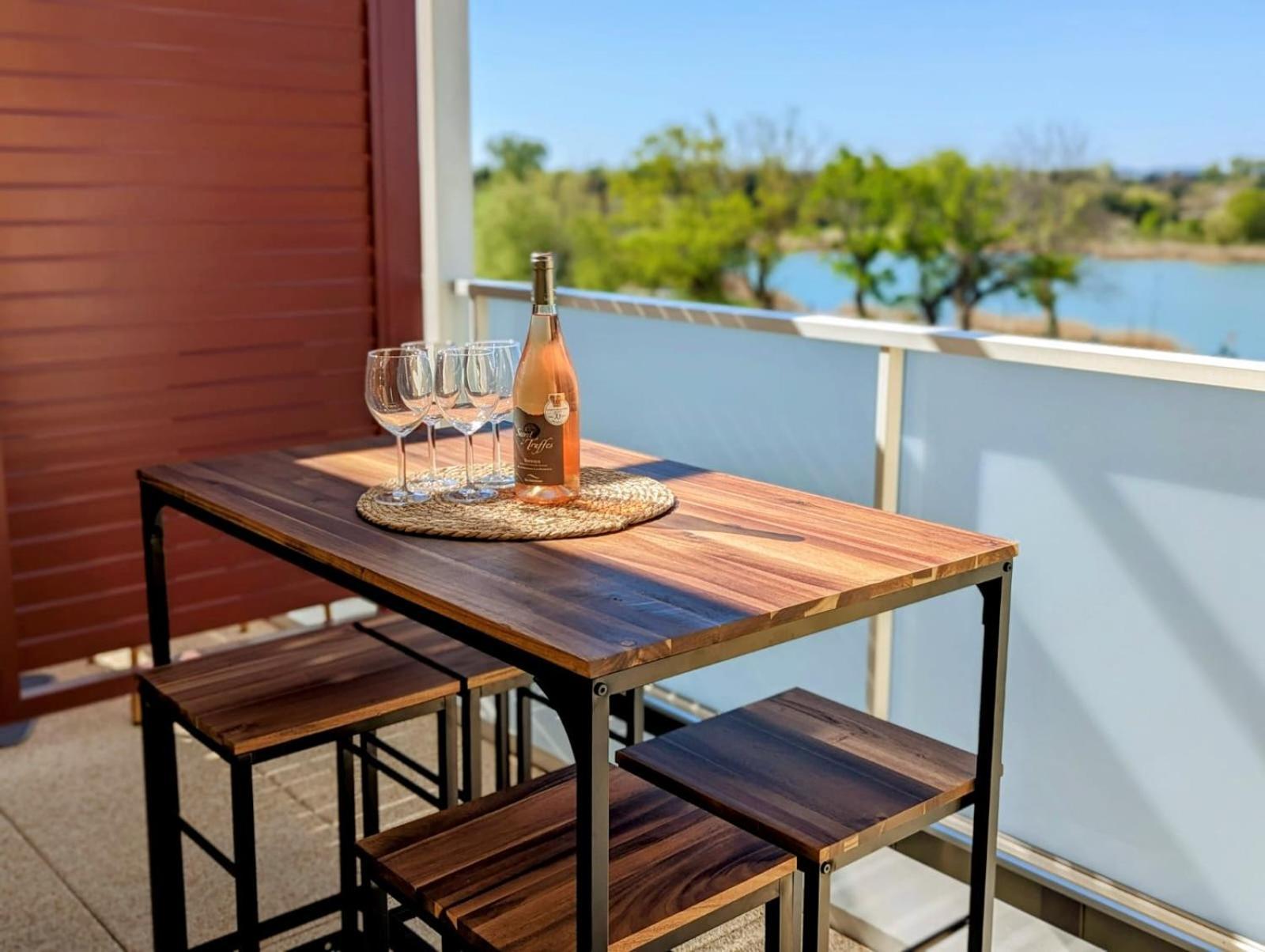 Appartement Lakeside Provence - Classe 4 Etoiles, Vue Sur Le Lac, Parking Sous-sol, Double Clim *