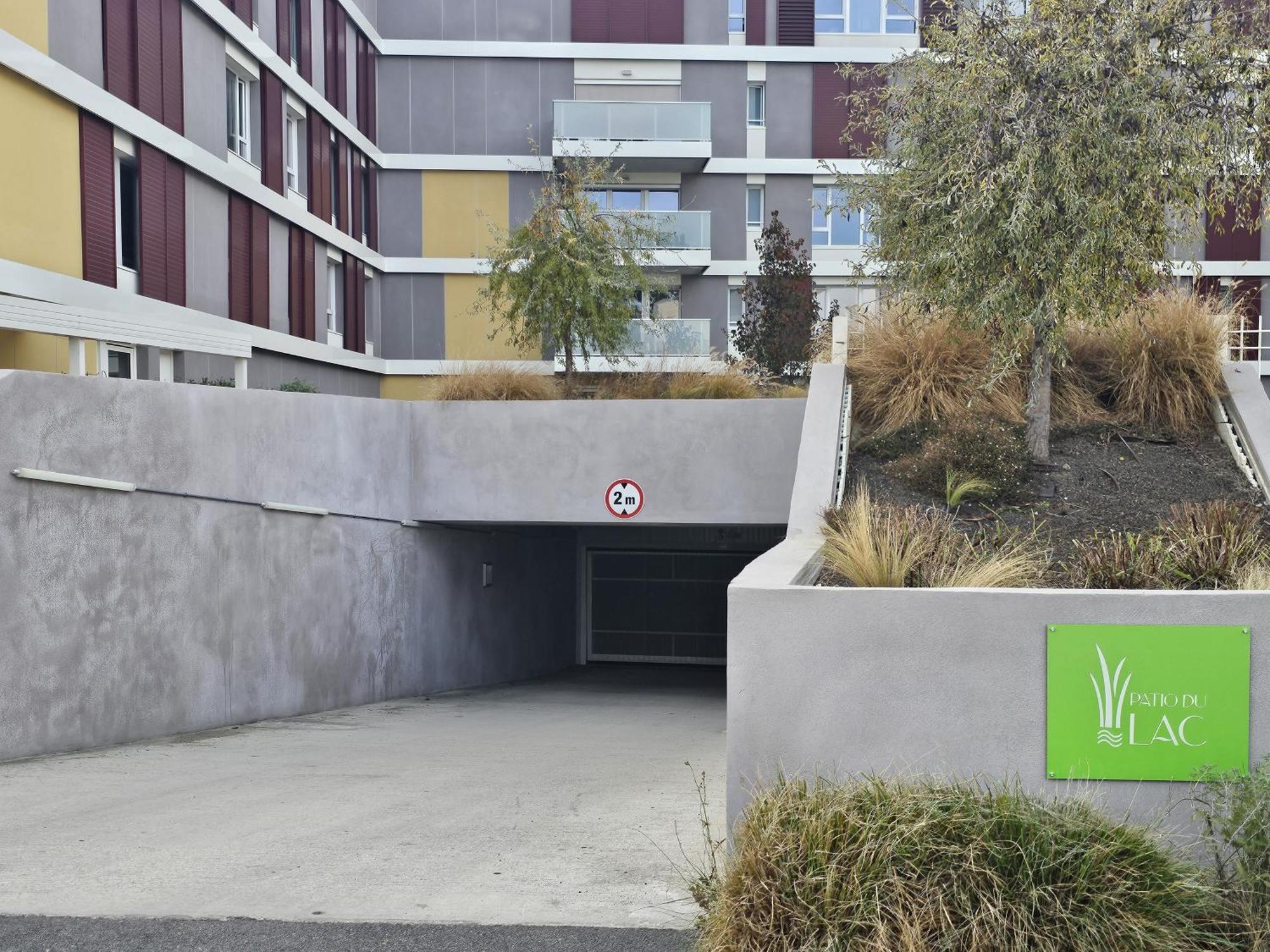 Lakeside Provence - Classe 4 Etoiles, Vue Sur Le Lac, Parking Sous-sol, Double Clim Monteux