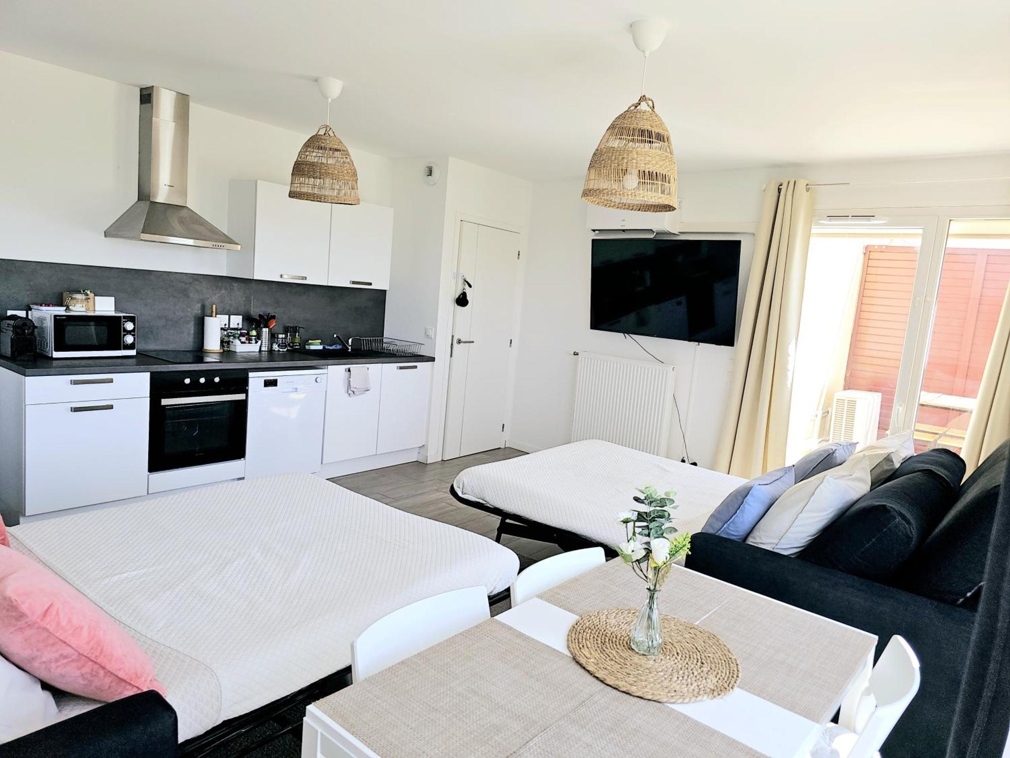 Lakeside Provence - Classe 4 Etoiles, Vue Sur Le Lac, Parking Sous-sol, Double Clim