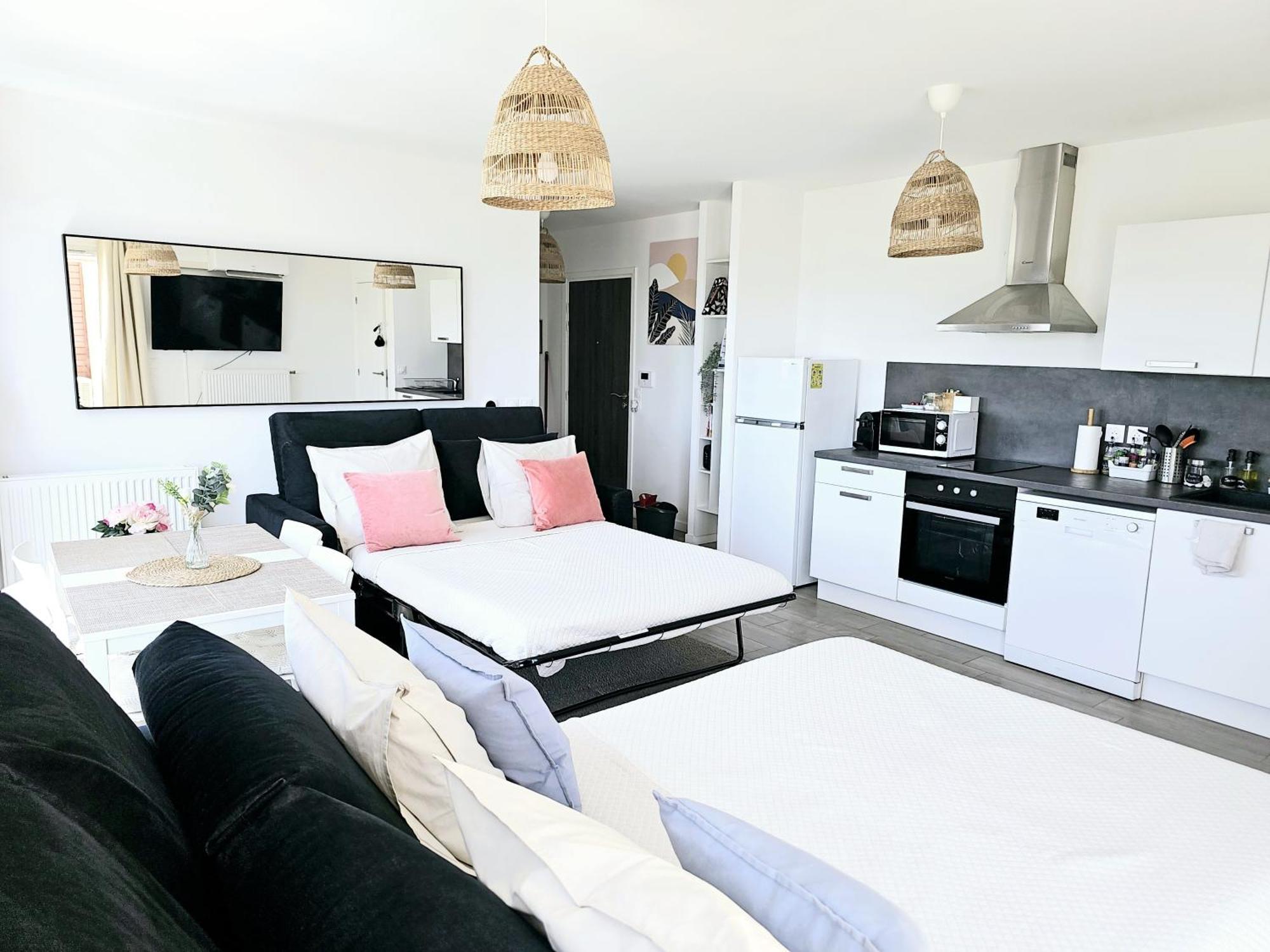Lakeside Provence - Classe 4 Etoiles, Vue Sur Le Lac, Parking Sous-sol, Double Clim *