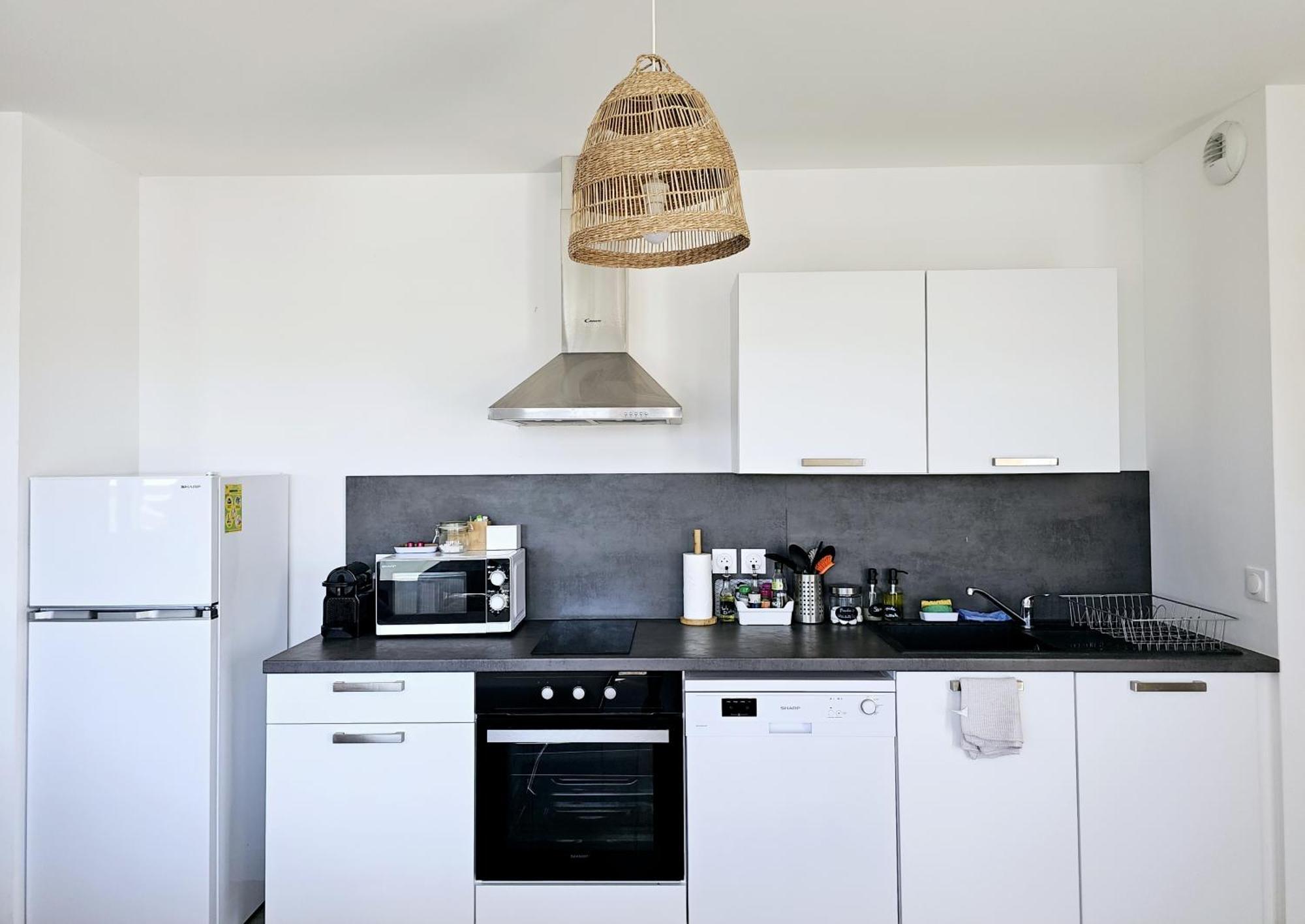 Lakeside Provence - Classe 4 Etoiles, Vue Sur Le Lac, Parking Sous-sol, Double Clim